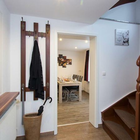 Ferienhaus An Der Burg Namedy Andernach Luaran gambar